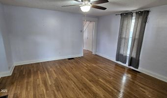 207 E 3rd St, Augusta, KY 41002