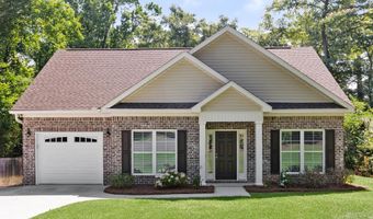 122 Craftsman Dr, Dothan, AL 36303