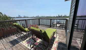 1658 W Riverside Dr, Atlantic City, NJ 08401