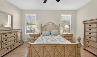 420 CEDAR FALLS Dr, Apollo Beach, FL 33572