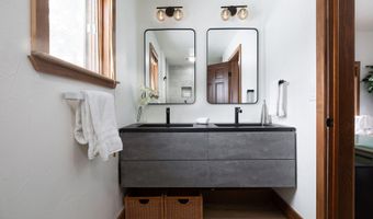 377 Holden Rd, Beaver Creek, CO 81620