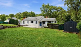 79 Spencer St, Agawam, MA 01001
