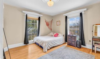 840 Broadway, Bangor, ME 04401