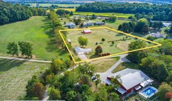10539 Garrett Rd SW, Amanda, OH 43102