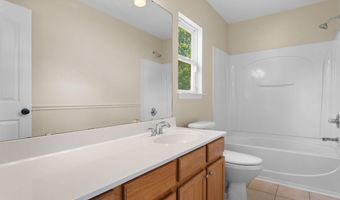 638 Branch View Dr, Boiling Springs, SC 29316