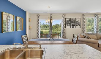 1183 Kingsmill Dr, Algonquin, IL 60102
