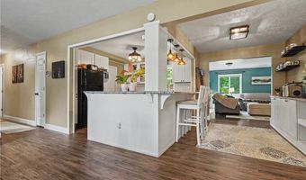 1223 Aurora Hill Dr, Aurora, OH 44202