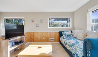 1705 PANSY Ct, Rockaway Beach, OR 97136