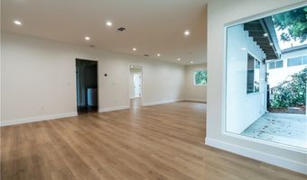 3362 Bellota Way, Los Angeles, CA 90027
