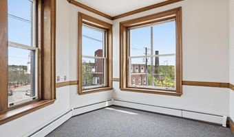 45 Main St 6, Amesbury, MA 01913