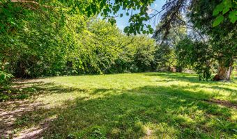 2112 Furman Dr, Ames, IA 50010