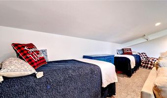 13330 S Hendrix Rd, Bentonville, AR 72713