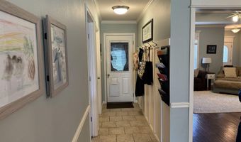 1995 Shelby Dr, Benton, AR 72015