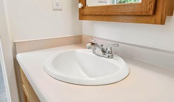 608 Anasazi Dr, Aztec, NM 87401