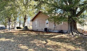 3072 Old Furnace Rd, Boiling Springs, SC 29316