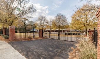 225 Oak St 104, Athens, GA 30605