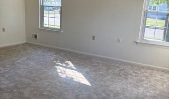 2 Elm Ct, Barnegat, NJ 08005