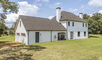 265 JOHN C BRECKENRIDGE Cv, Adamsville, TN 38310