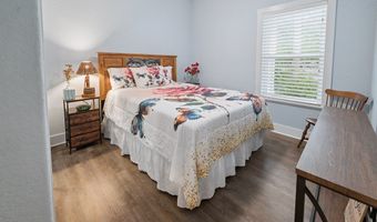 3709 NW 67th Ter, Bell, FL 32619