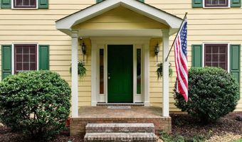3609 Hermitage Dr, Berkeley Lake, GA 30096