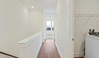 19872 YELLOW DAISY Ter, Ashburn, VA 20147