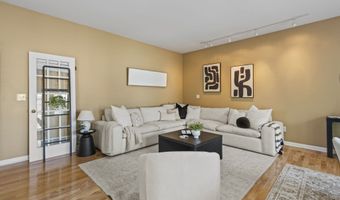 233 Ivy Glen Cir, Avondale Estates, GA 30002