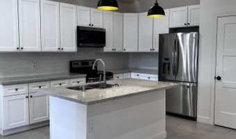 15230 S COUNTRY CLUB Way, Arizona City, AZ 85123