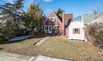 68 Stuart Ave, Amityville, NY 11701
