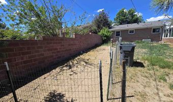 721 ARAPAHO St, Cheyenne, WY 82009