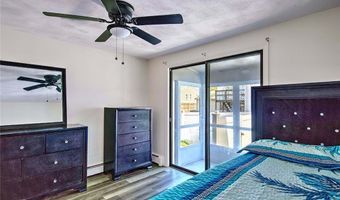 8 Ashby St, Johnston, RI 02919