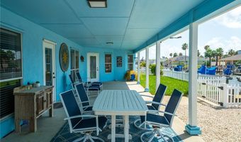 1025 Pompano Dr, Aransas Pass, TX 78336