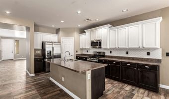 2899 N DESERT HORIZONS Ln, Casa Grande, AZ 85122