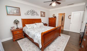 921 Deepwood Ct, Boiling Springs, SC 29316