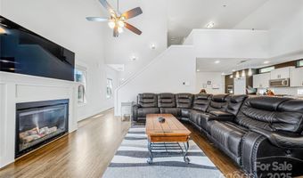 1421 Lyon Ct, Charlotte, NC 28205