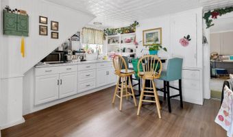 176 Court St, Bangor, ME 04401