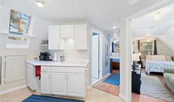 511 Tripps Corner Rd, Exeter, RI 02822