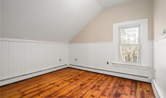 1450 Tarkiln Rd, Burrillville, RI 02830