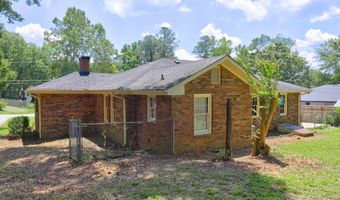 250 4th Ave, Winder, GA 30680