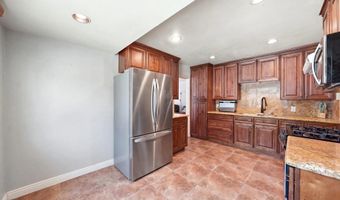 6020 Streamview Dr, La Mesa, CA 92115