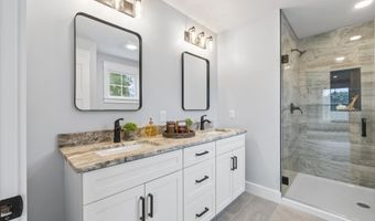 53 Woodbrey Ln, Standish, ME 04084