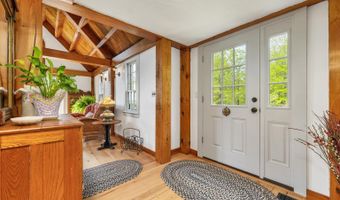 39 Sunset Hill Rd, Canterbury, NH 03224