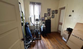 18 John St, Amsterdam, NY 12010