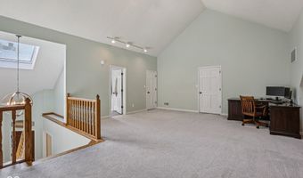 11120 Saint Charles Pl, Carmel, IN 46033