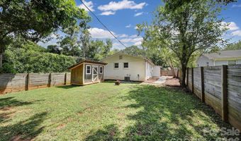 3335 Dunaire Dr, Charlotte, NC 28205