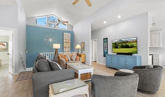 527 MAGNOLIA Ave, Anna Maria, FL 34216