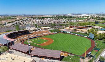 10432 W Avalon Dr, Avondale, AZ 85392