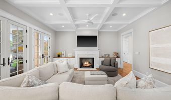 3403 JOHN MARSHALL Dr, Arlington, VA 22207