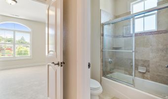 5569 Pepperwood Rd, Santa Rosa, CA 95409