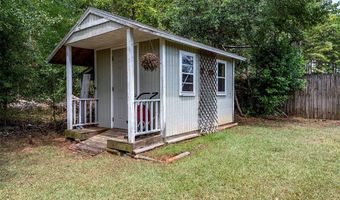 3629 Club Dr, Albany, GA 31721