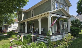 702 S Van Buren St, Auburn, IN 46706